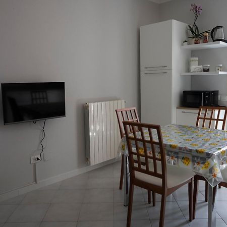 Casa Le Corti Apartment Livorno Bagian luar foto