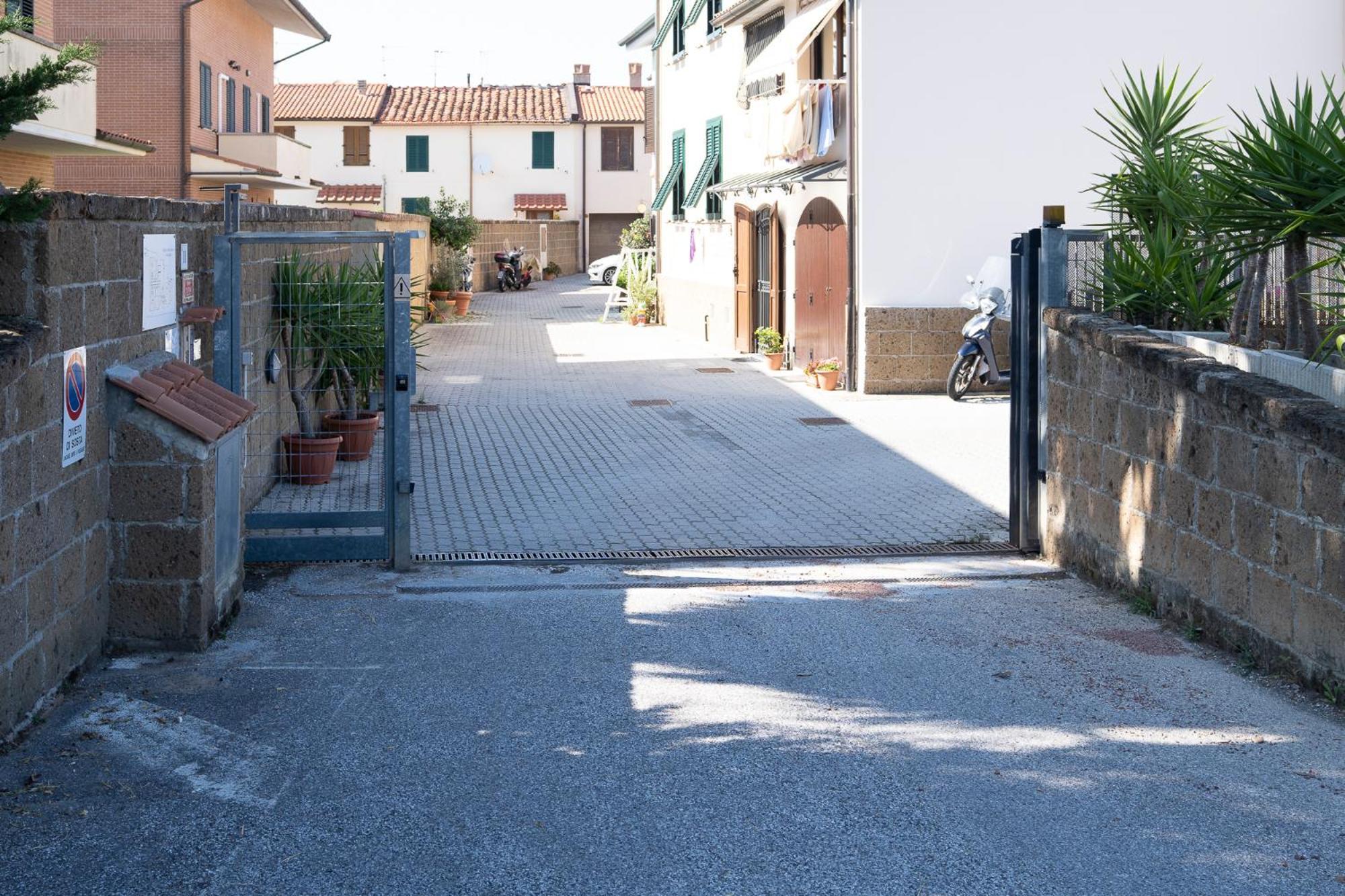 Casa Le Corti Apartment Livorno Bagian luar foto